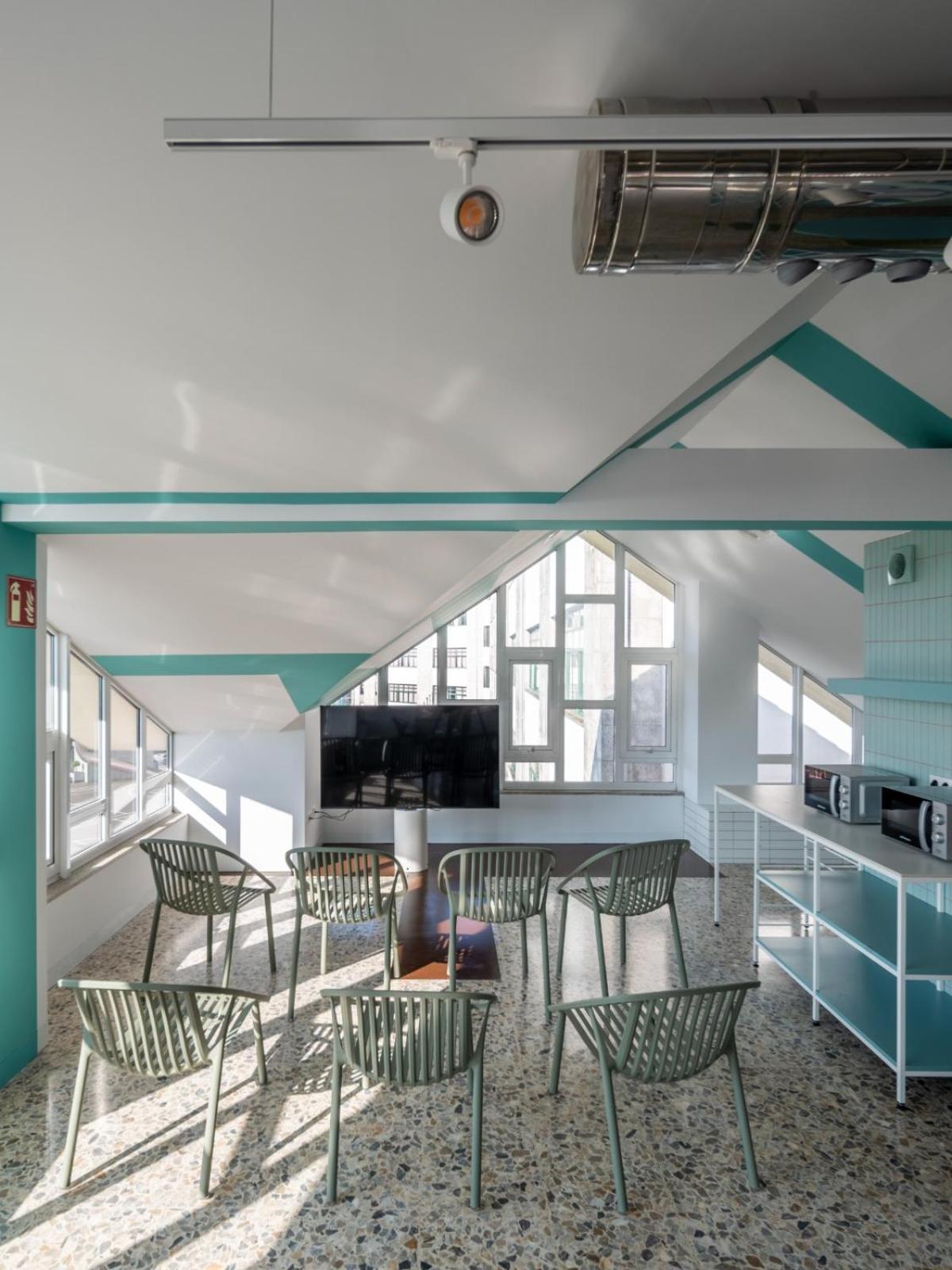 Loop Inn Hostel Сантьяго-де-Компостела Экстерьер фото