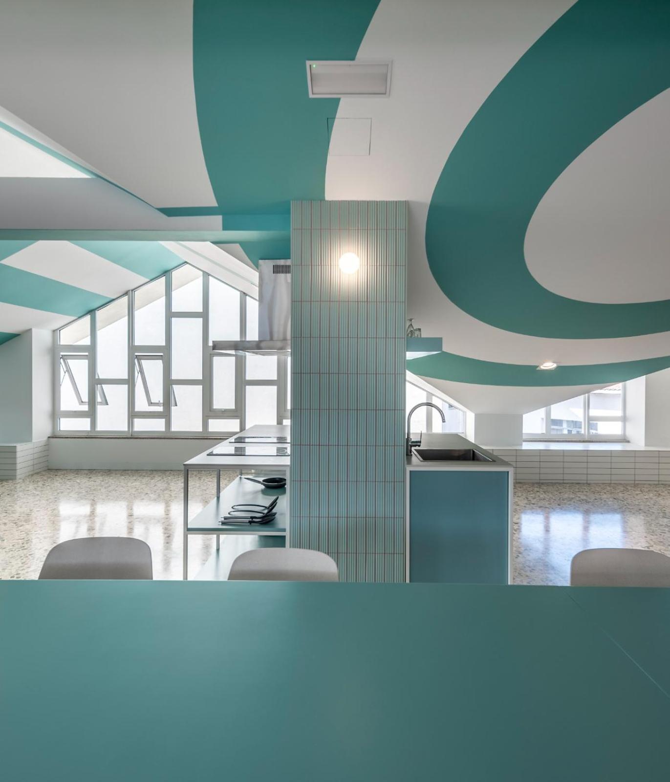 Loop Inn Hostel Сантьяго-де-Компостела Экстерьер фото