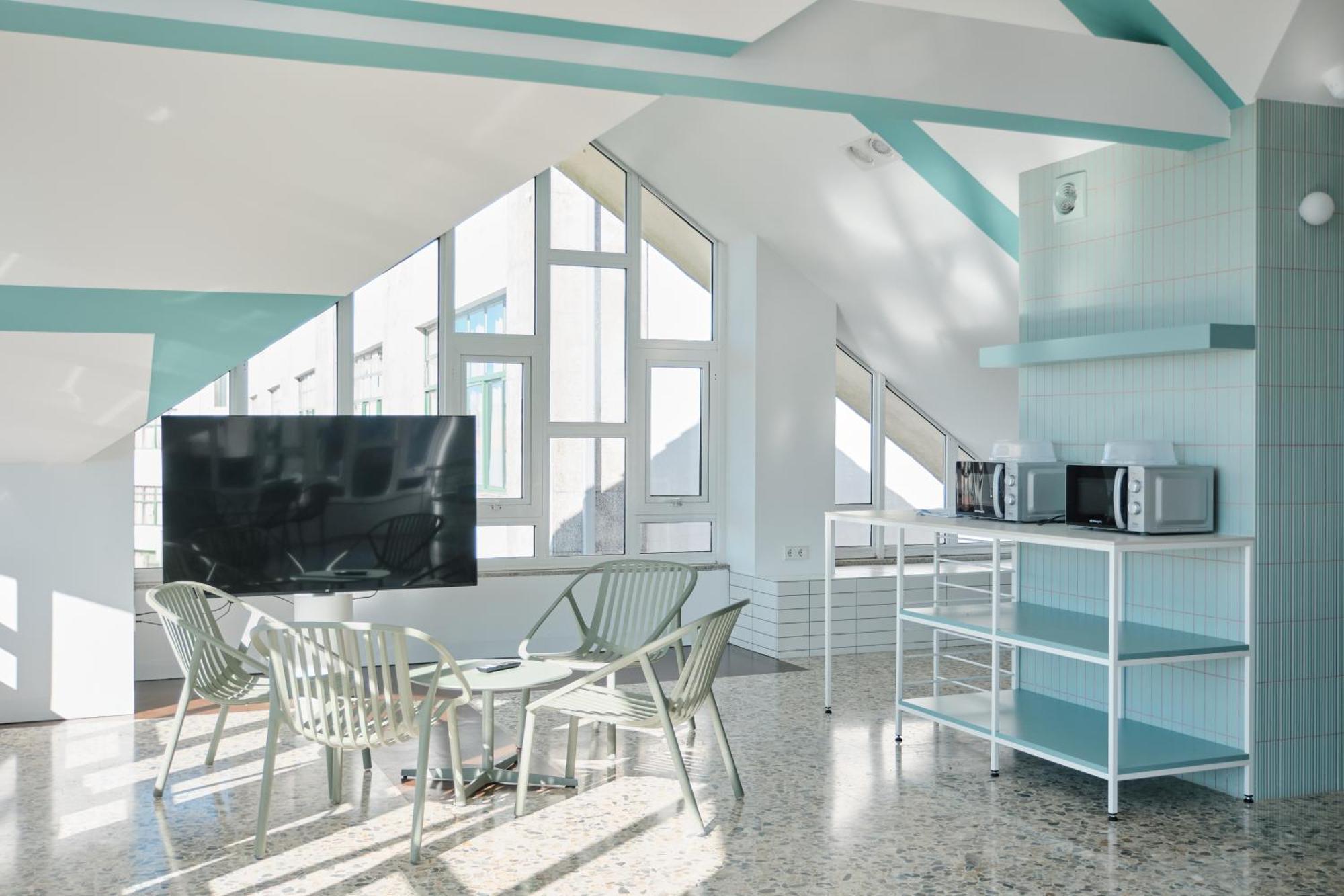 Loop Inn Hostel Сантьяго-де-Компостела Экстерьер фото