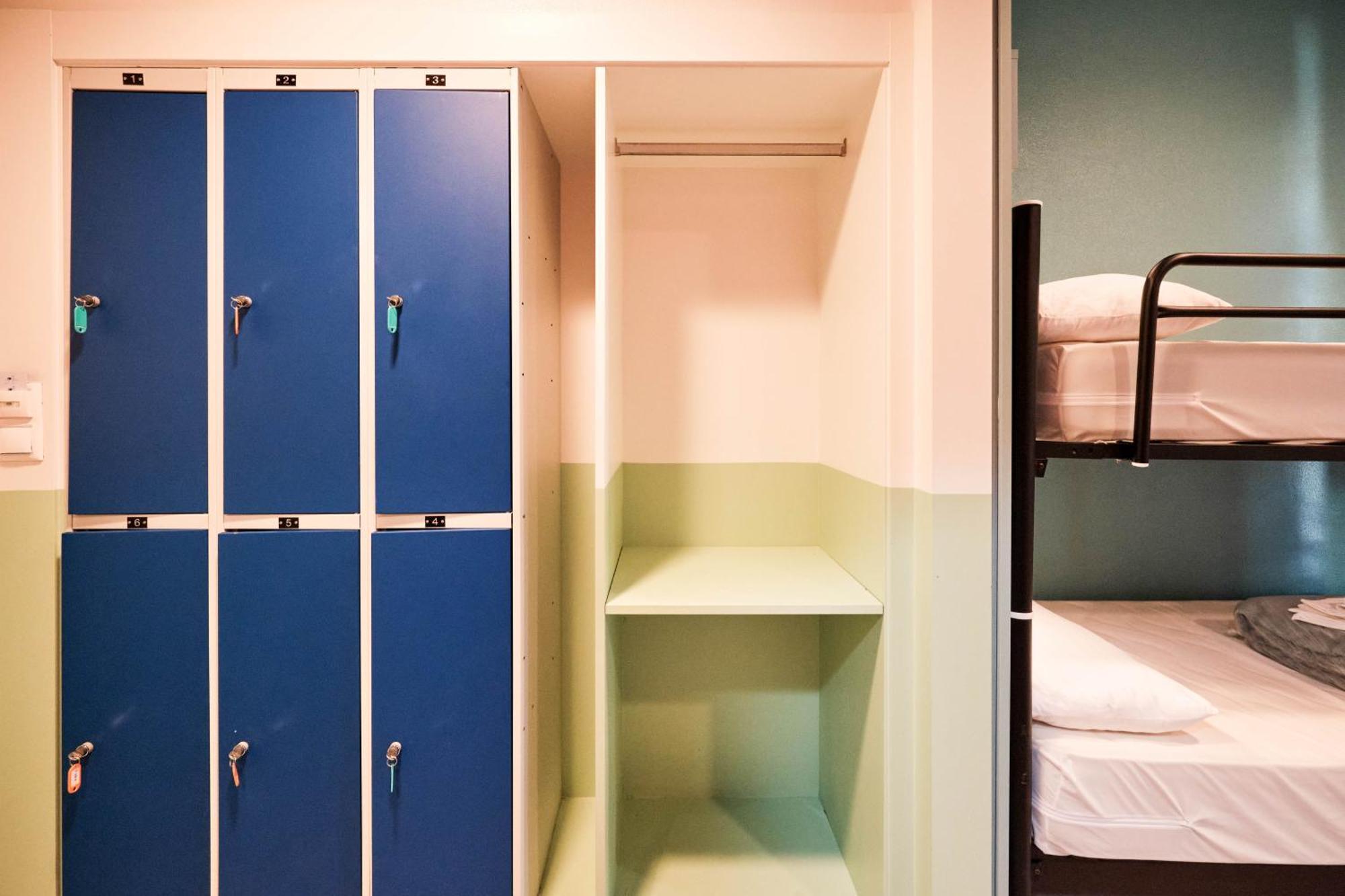 Loop Inn Hostel Сантьяго-де-Компостела Экстерьер фото